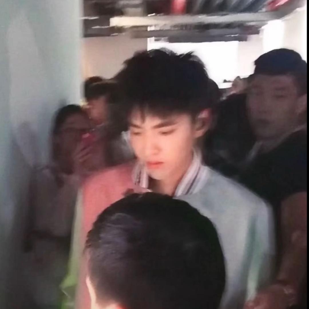 嘉恒.