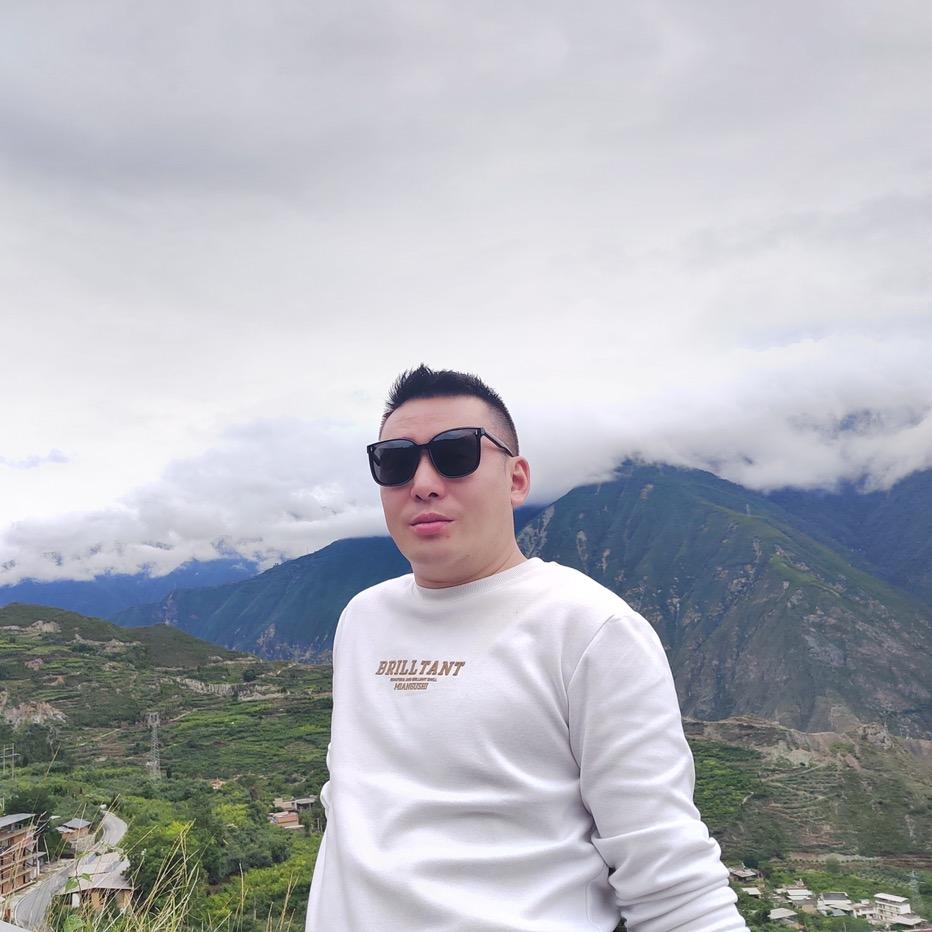 尔玛人       阿伟