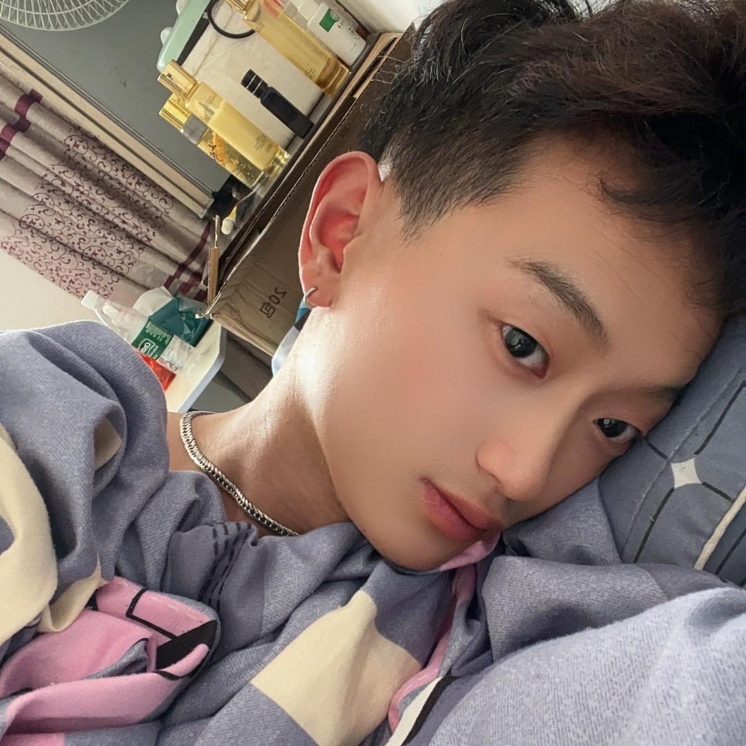 代荣麟@🎤🎤