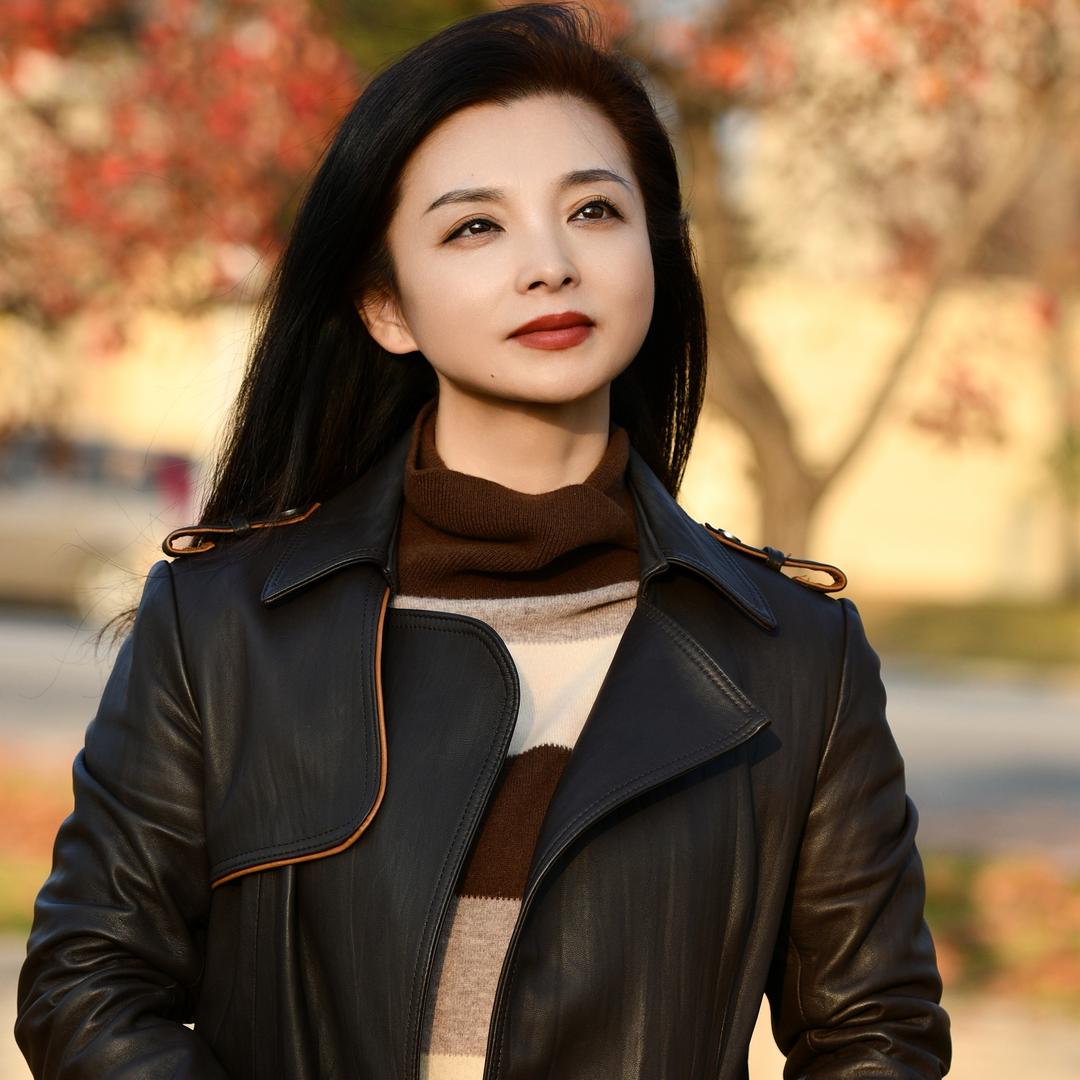 牟平珠霖婚纱秀禾
