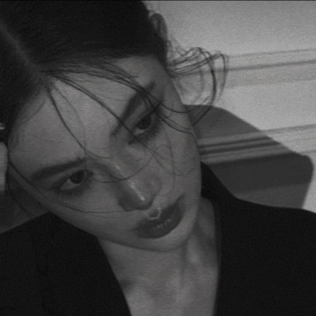 𝑴𝑺 𝒁𝑯𝑶𝑼