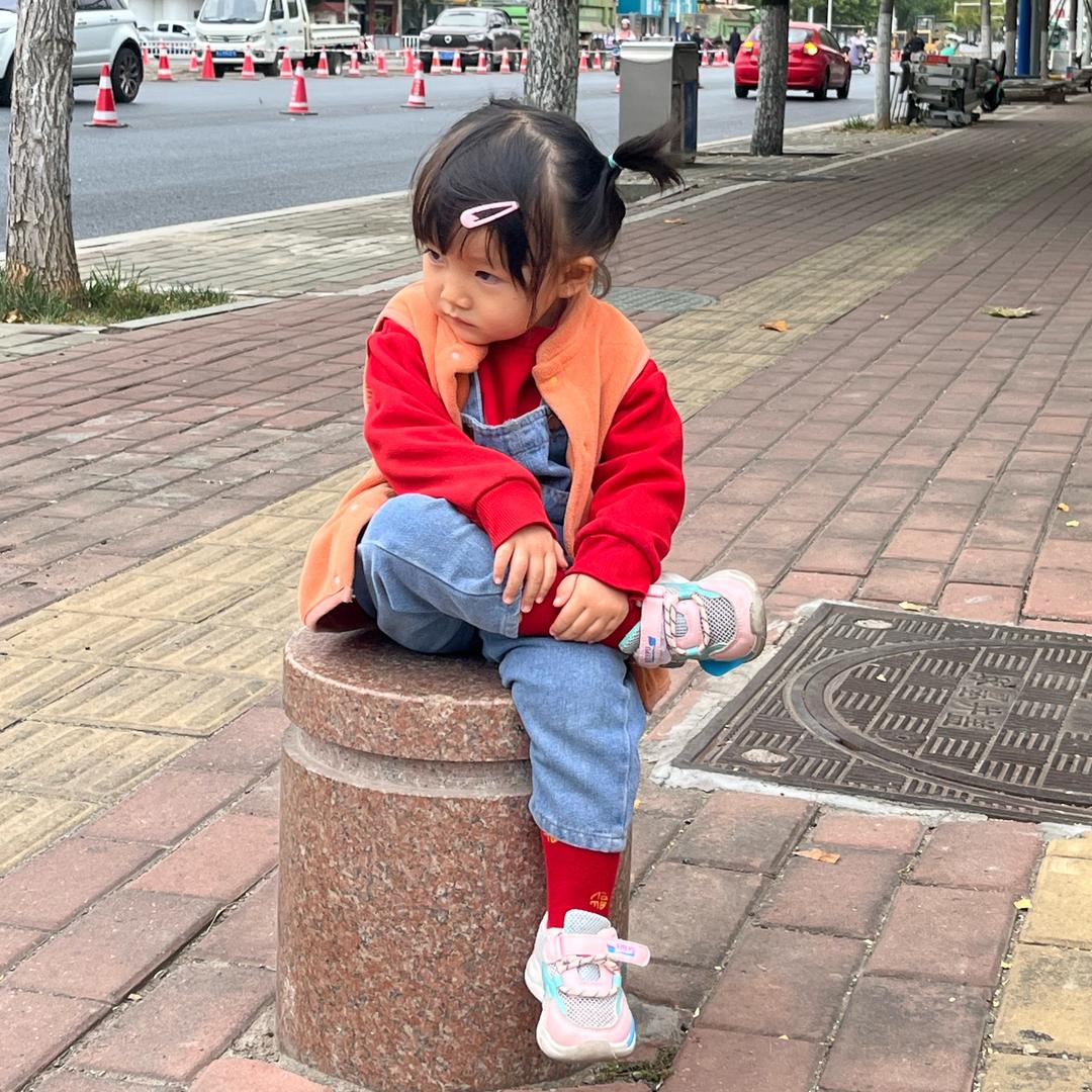 是童童呀～