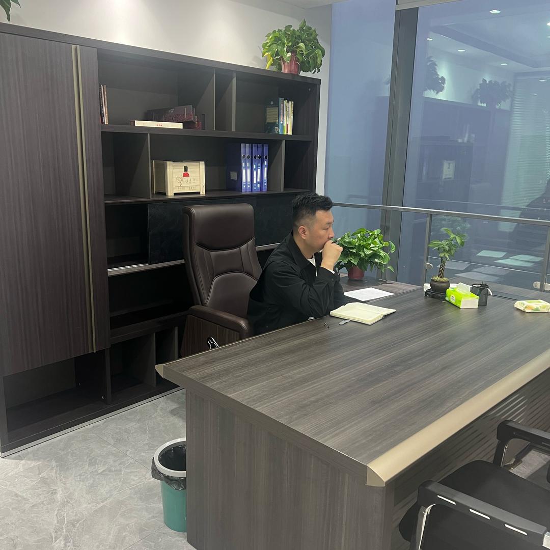 大华（在路上）