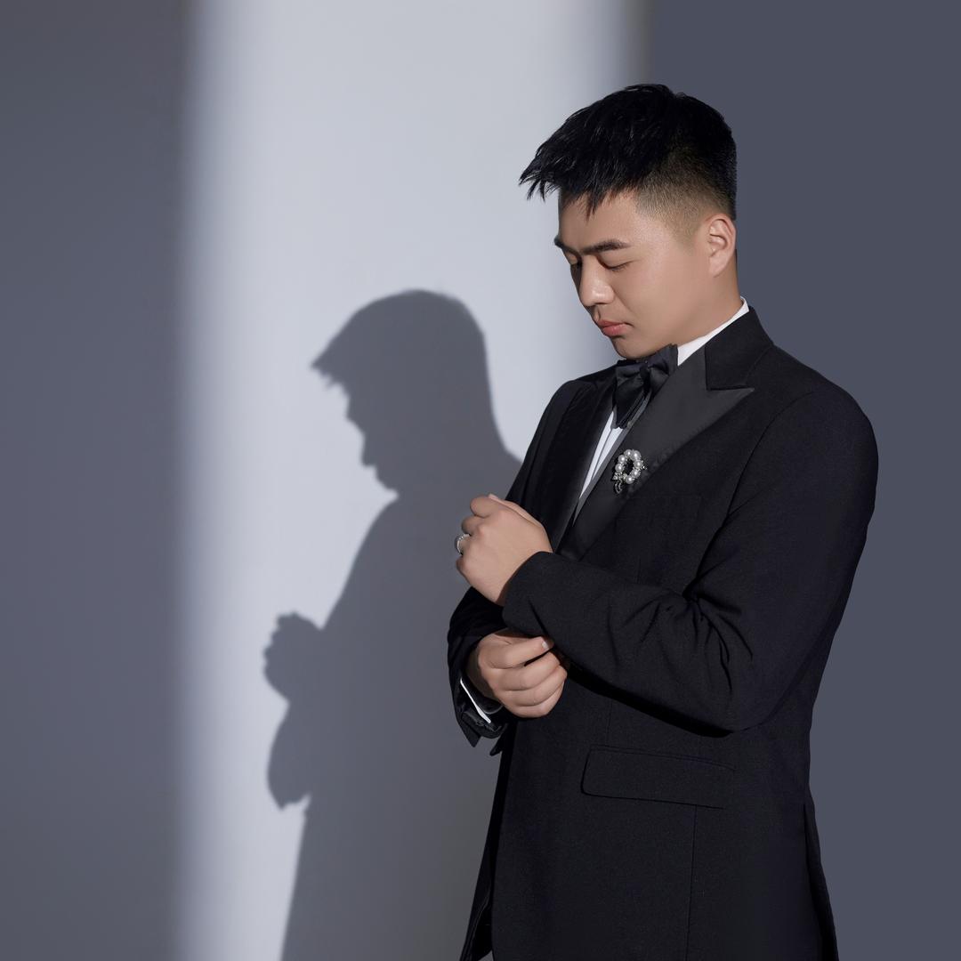万宸-ffu龙骨灯
