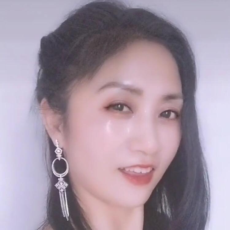李玥墙艺