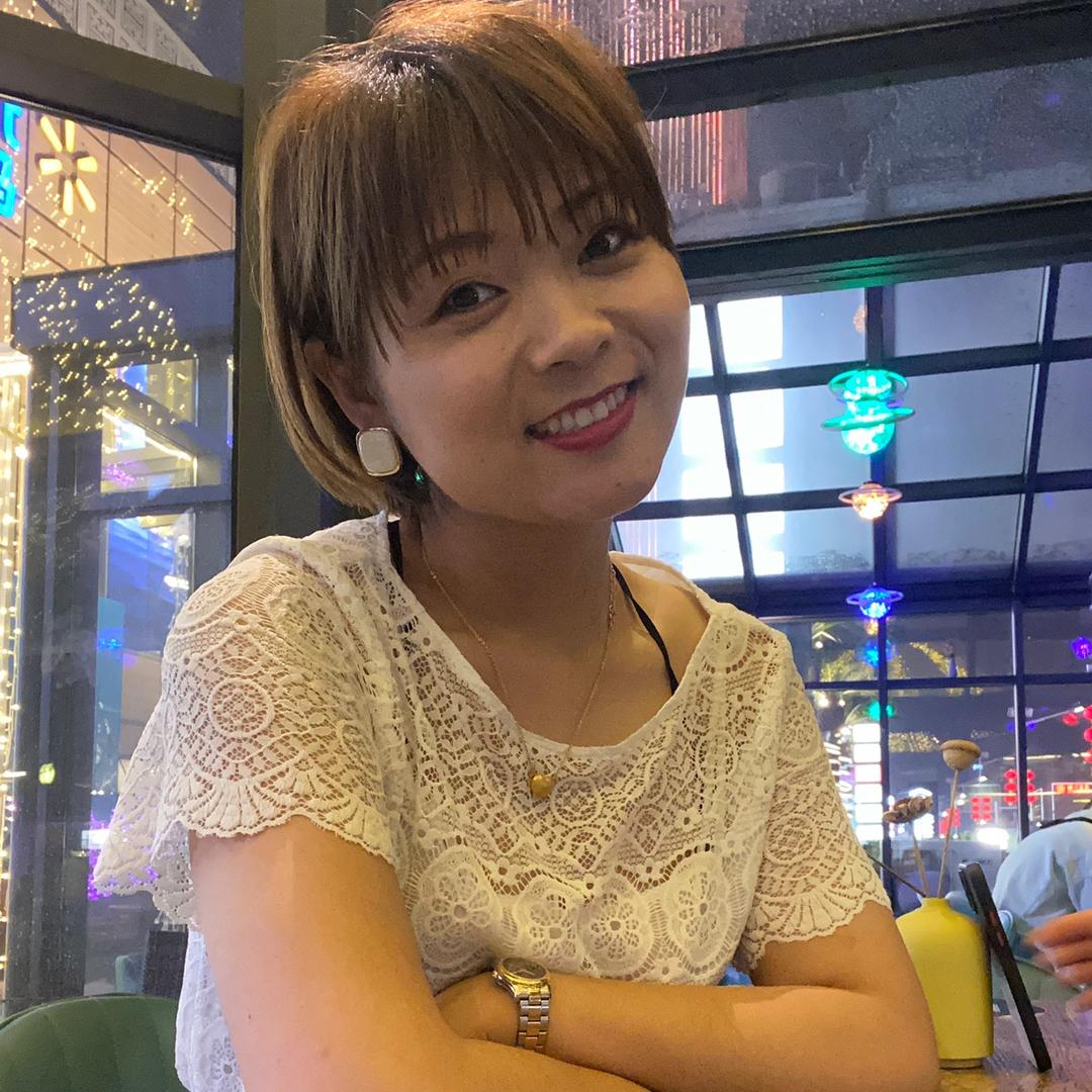 绅度造型设计师妞妞