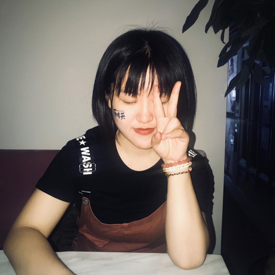 🦄康熙熙。