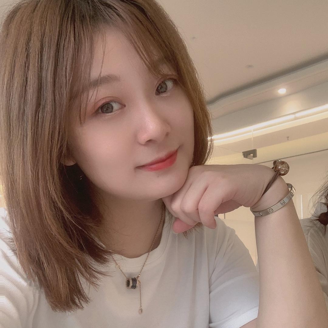 美的中央空调-吴霞