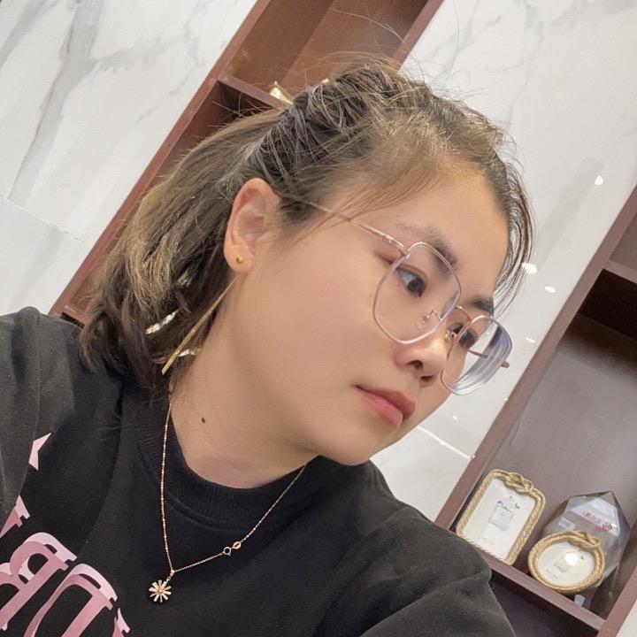 致喜皇朝(罗兰窗帘)吴小花