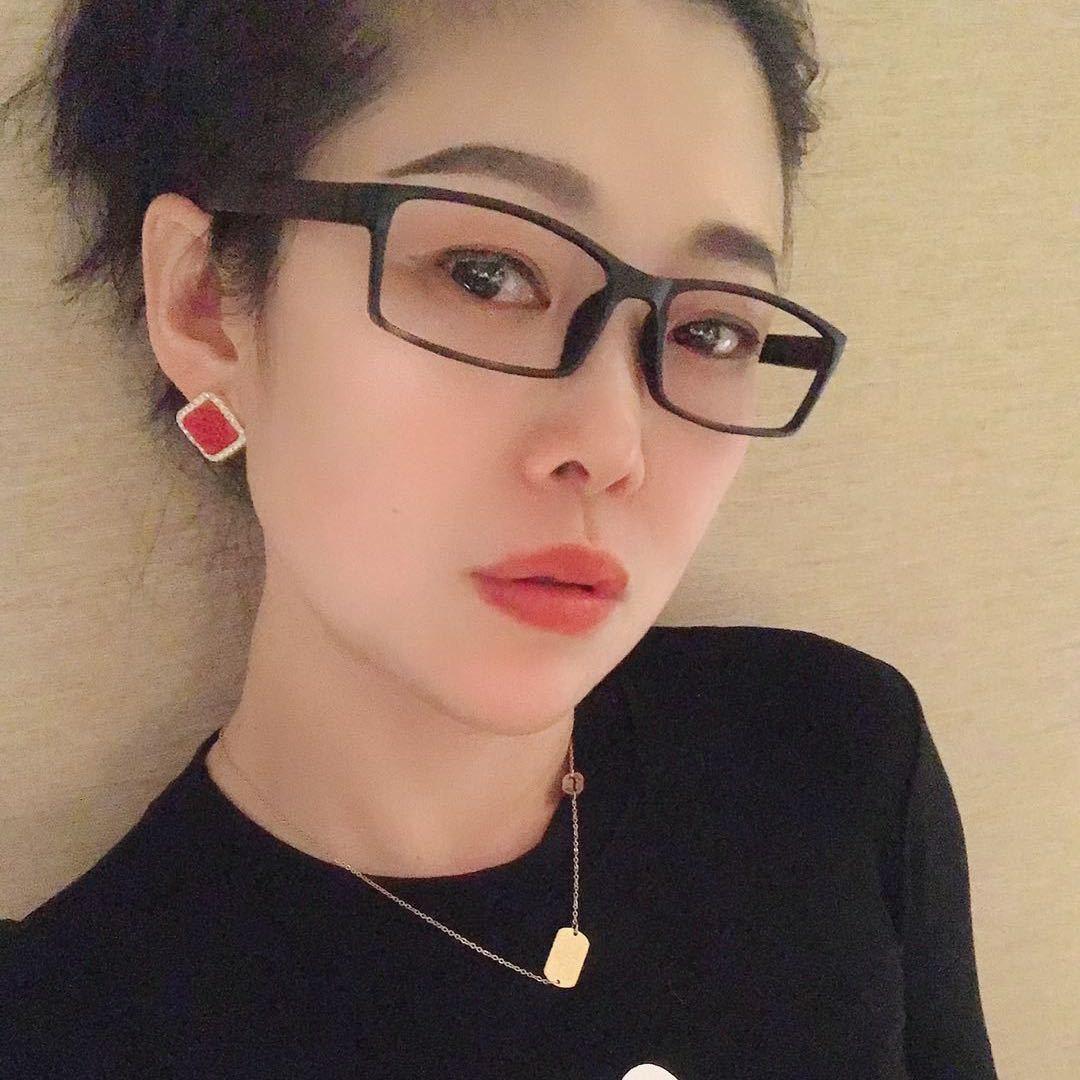 人世荒唐（连赞拉黑）