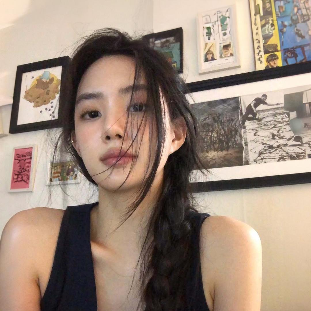 𝓐𝓲𝓴𝓸𝓴𝓸_