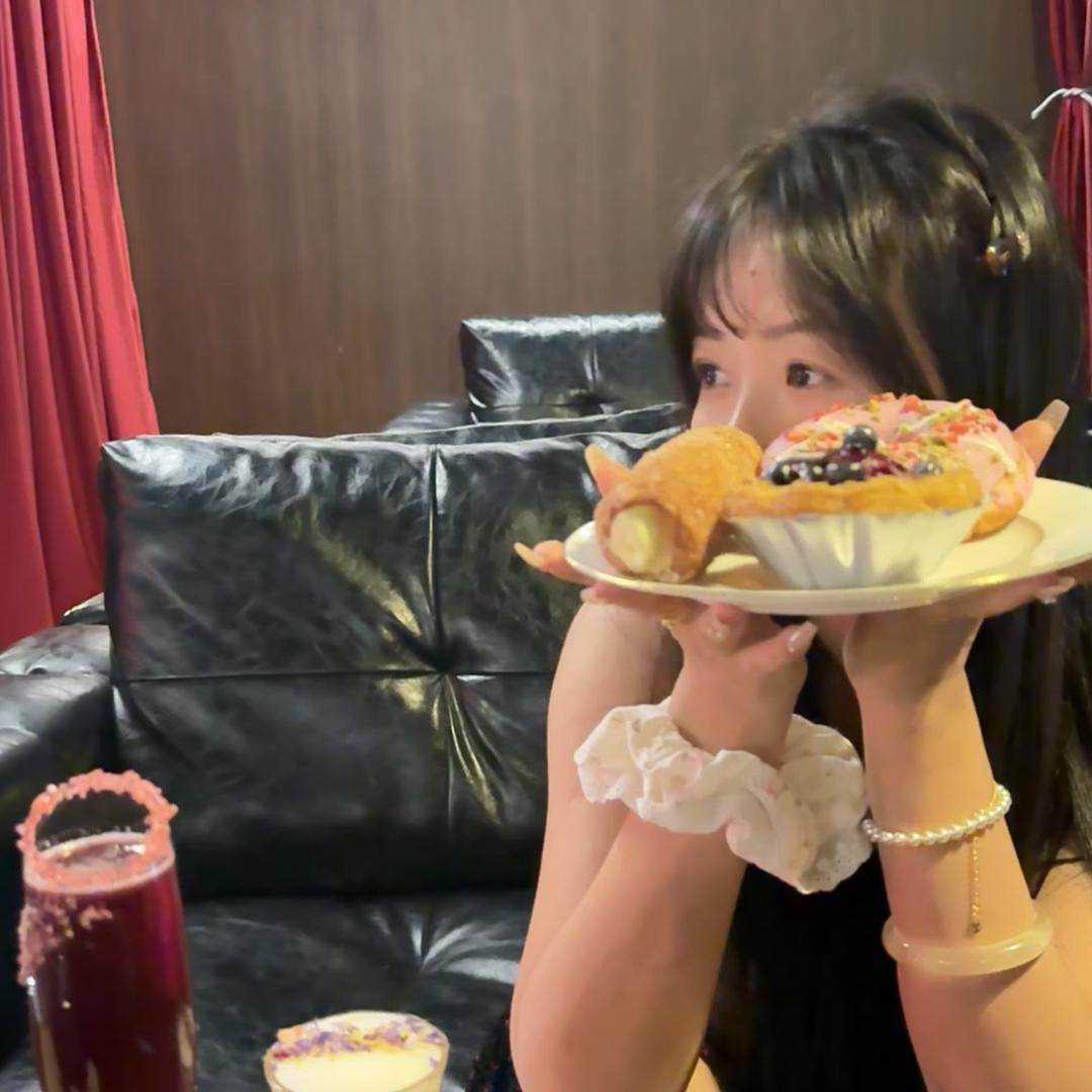 烤包子荼荼