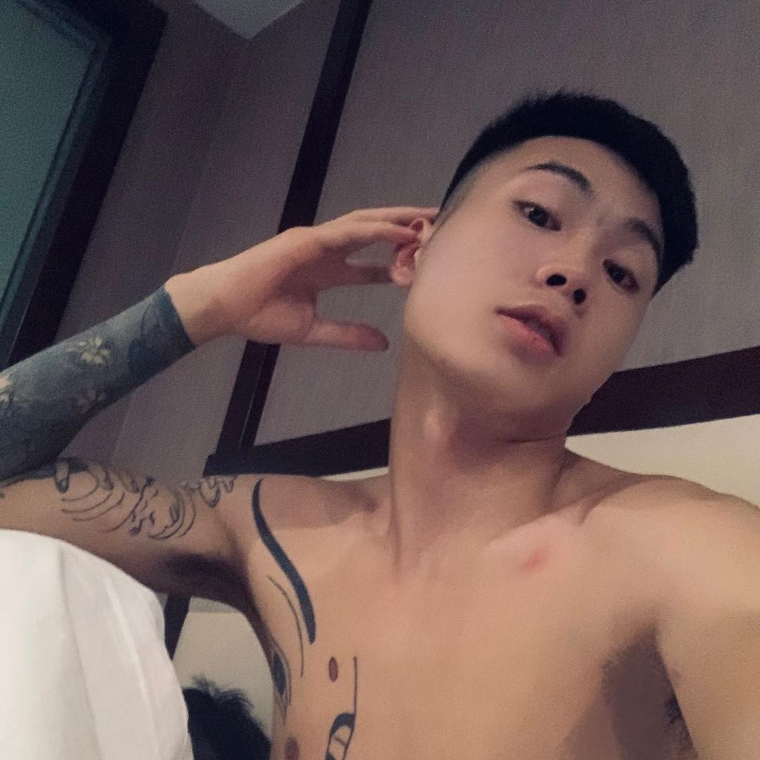 @  哦 哦 哦