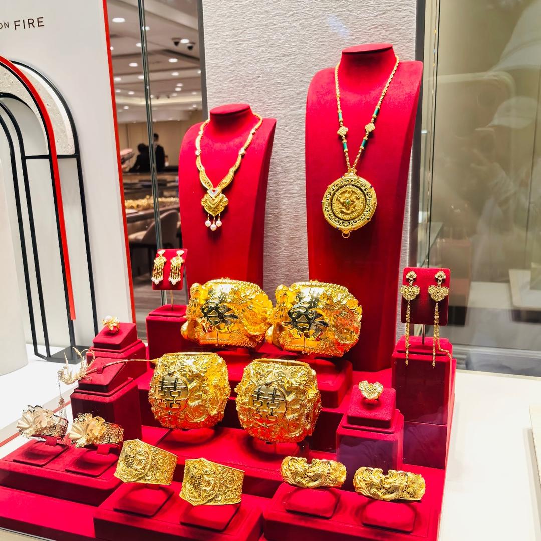 水贝l8K批发展厅霞姐