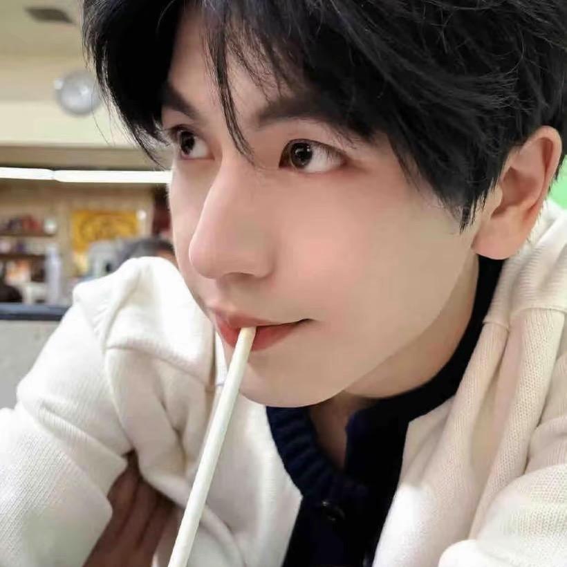 我爱钱钱爱我钱从四面八方来💰💰💰