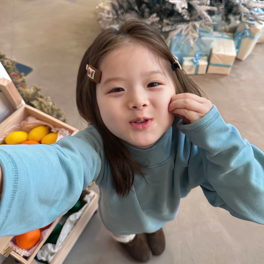 ￴ ￴ ￴￴ ￴ ￴ ￴