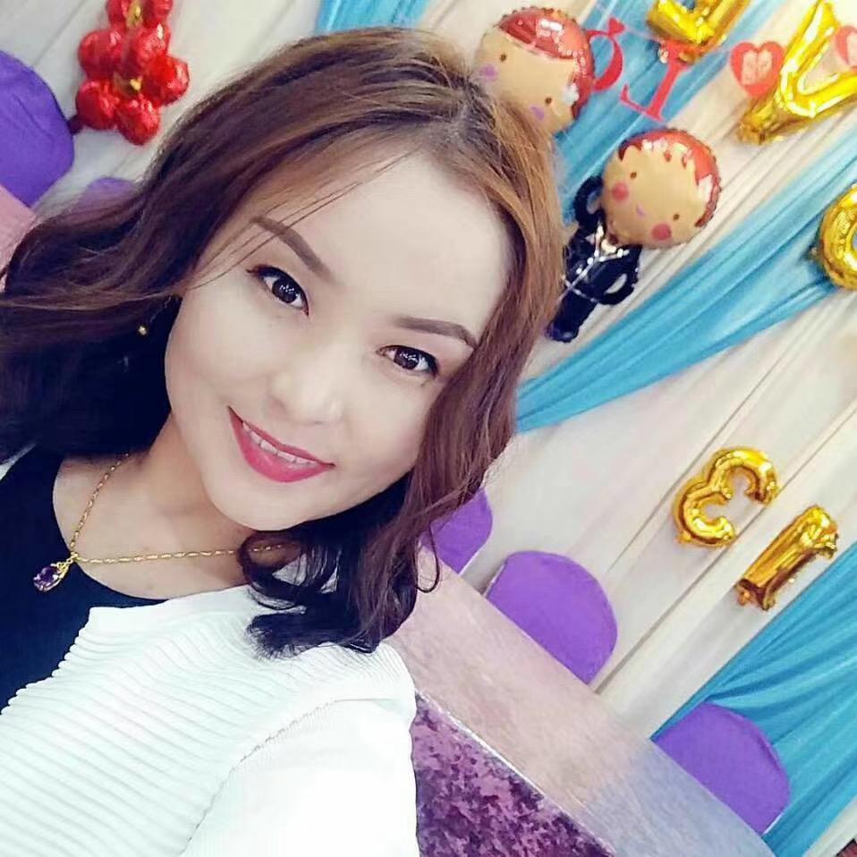爱迪木服装店