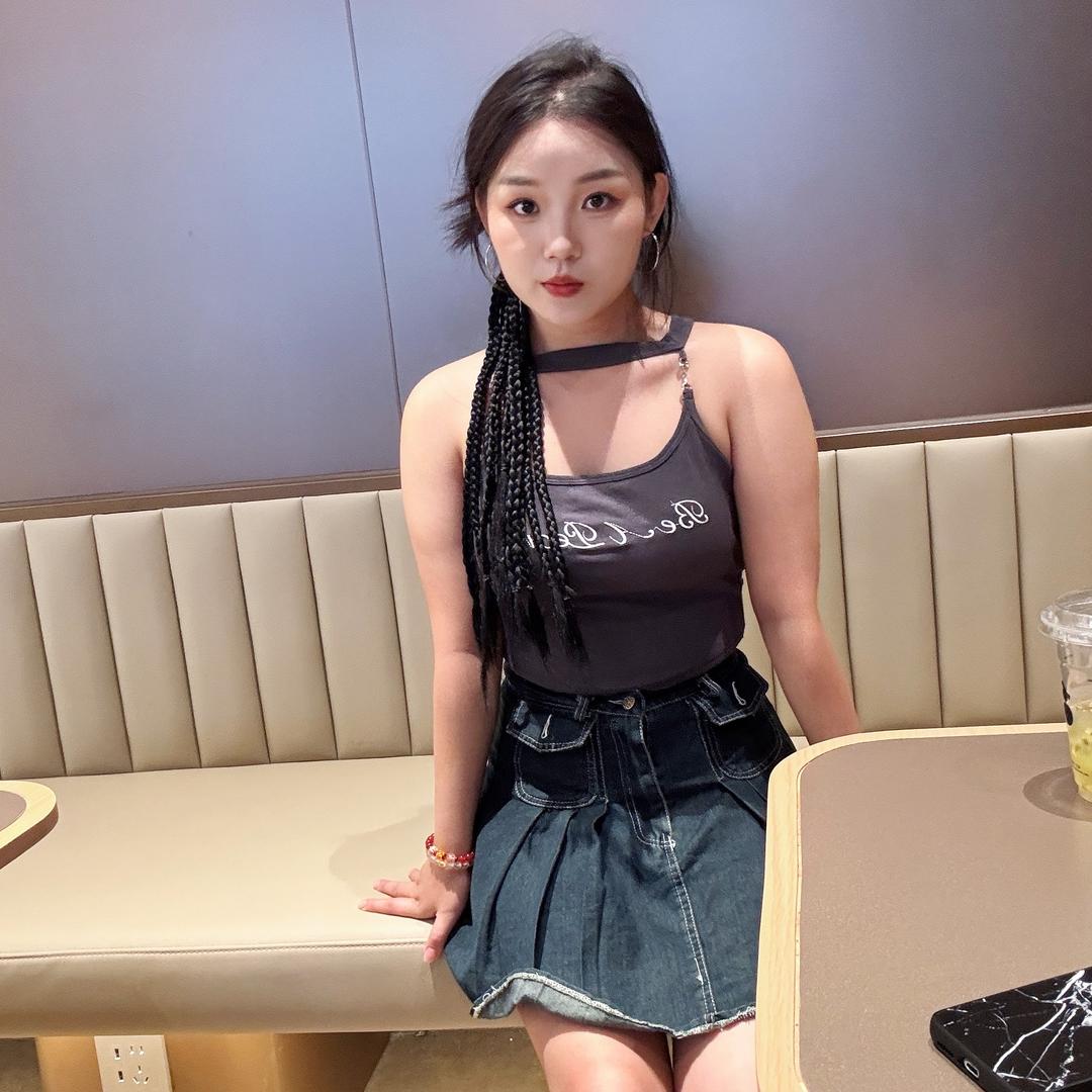 小不点.
