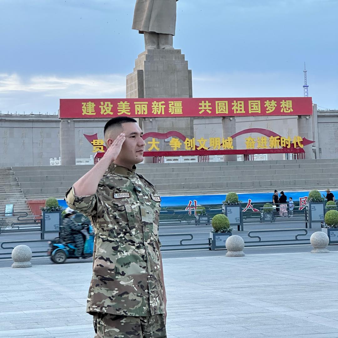 新疆军事夏令营