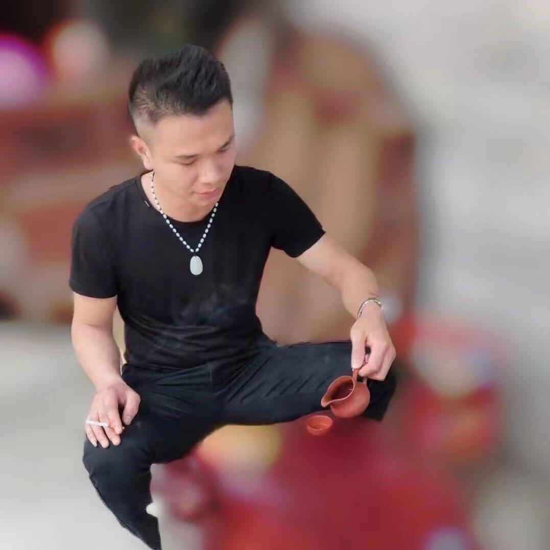 @何丰宇