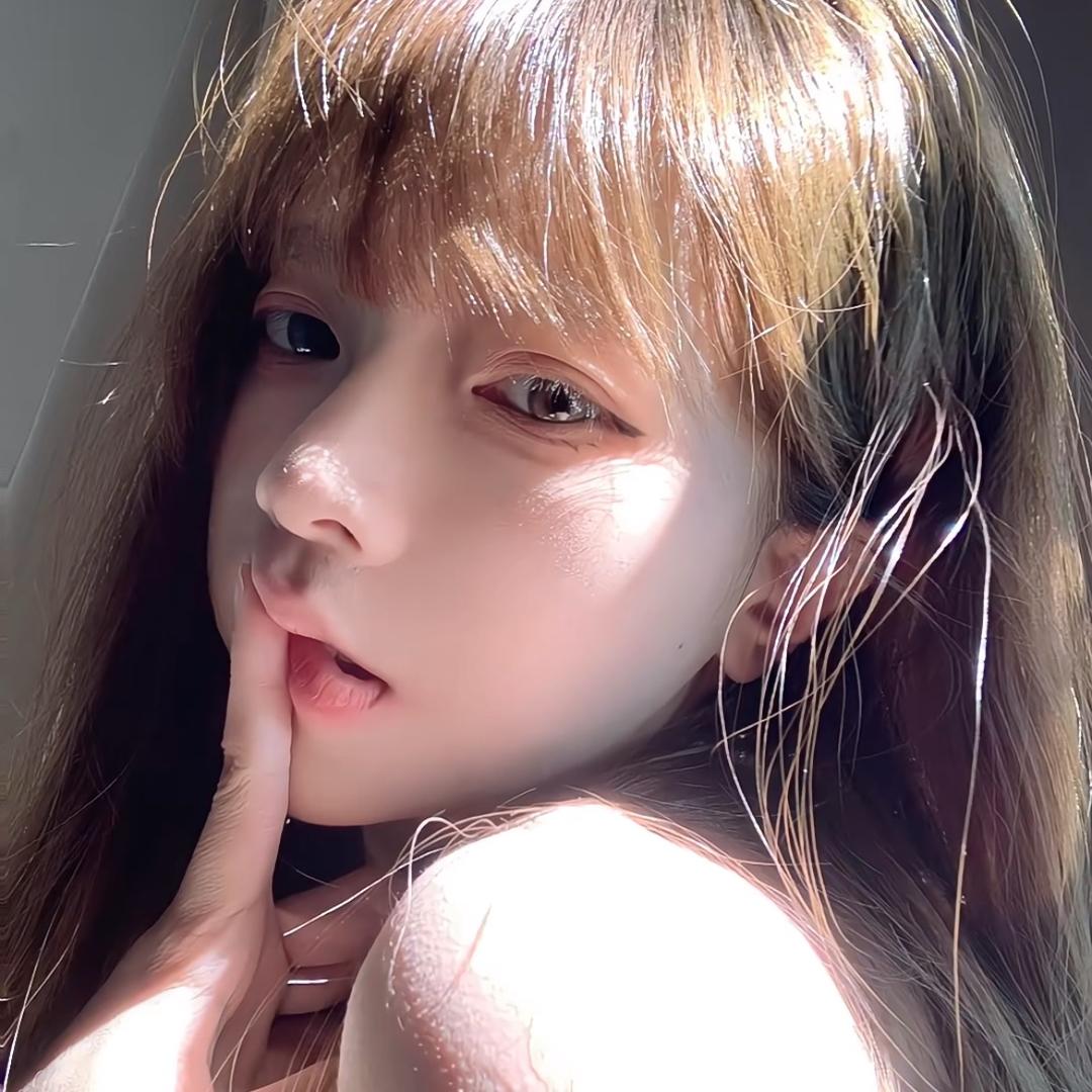 𝙞𝙪𝙠𝙤𝙞𝟳𝟳