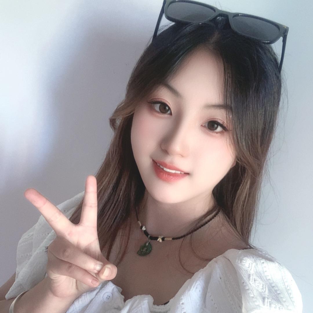 Kitty 欣🖤