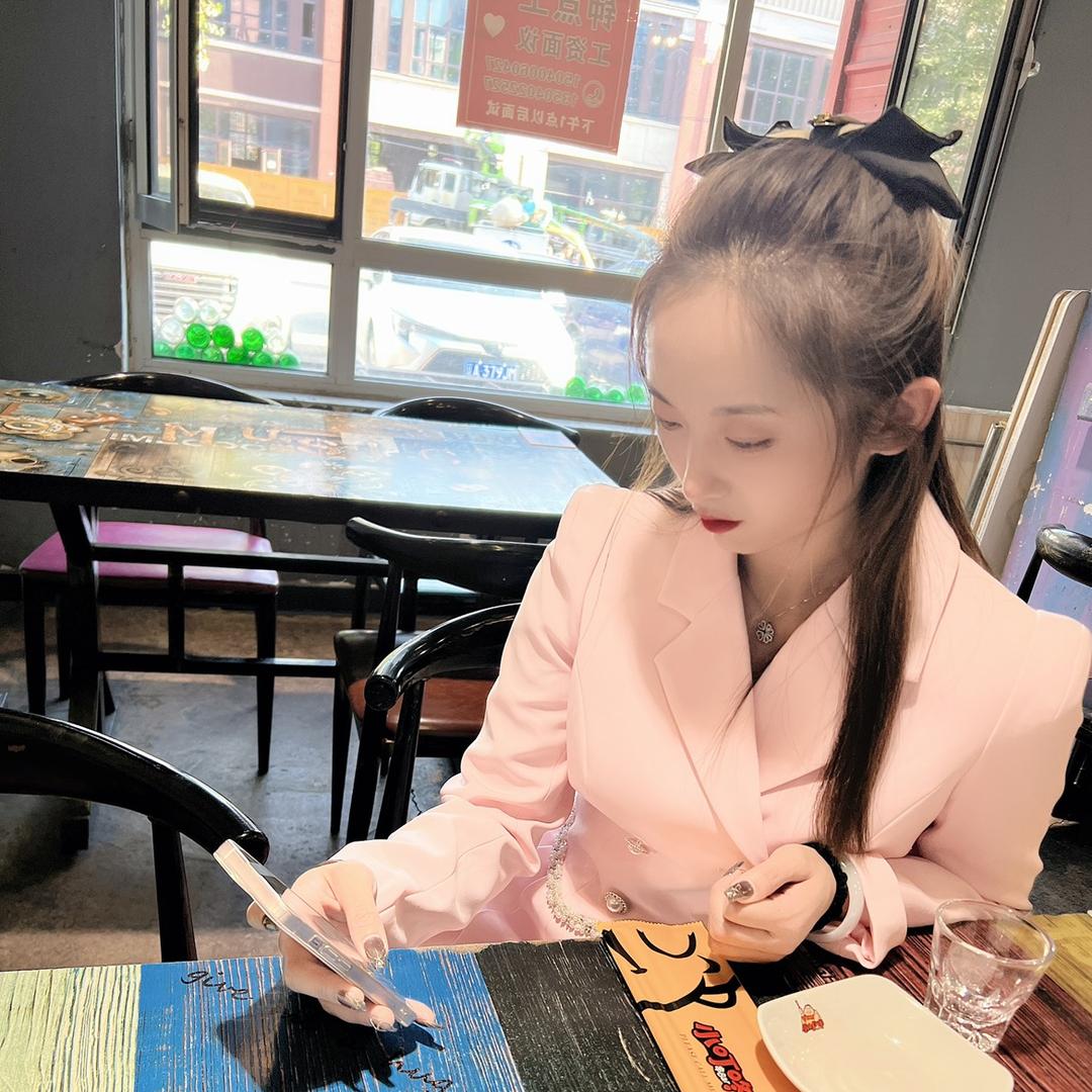 小小于
