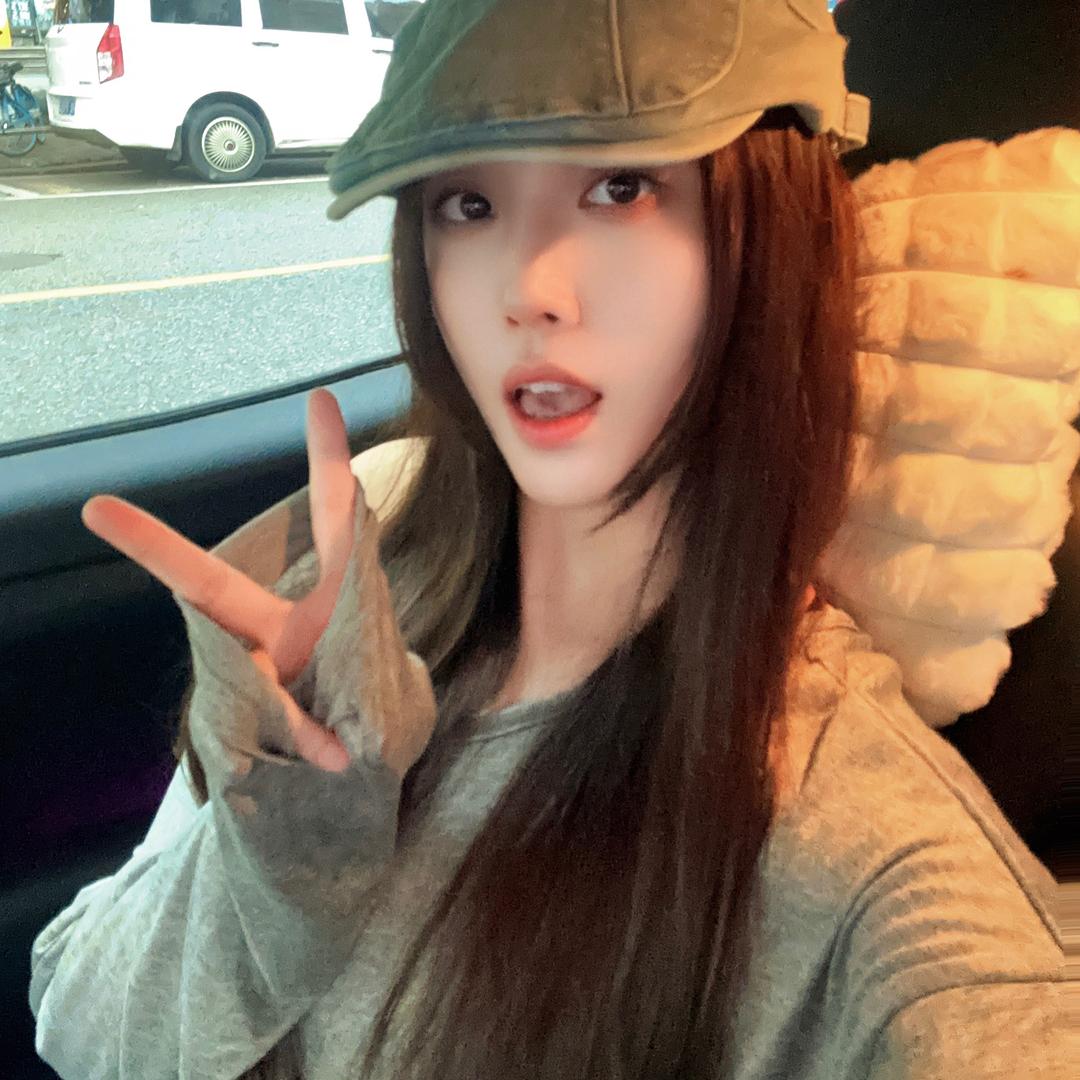 草莓酸酸吖🍓（奋斗版）