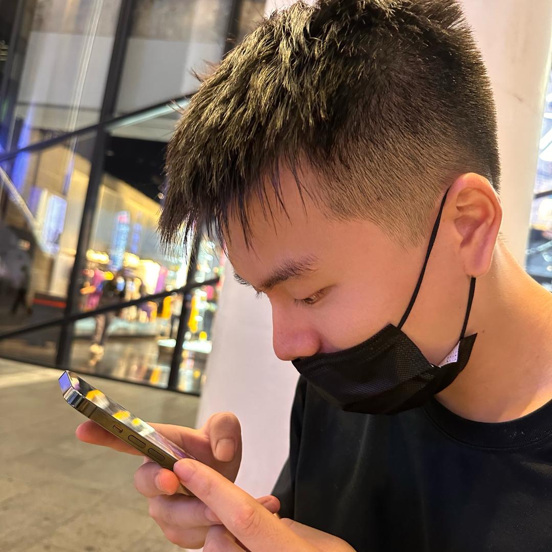 豪士奇(配樂玩家）
