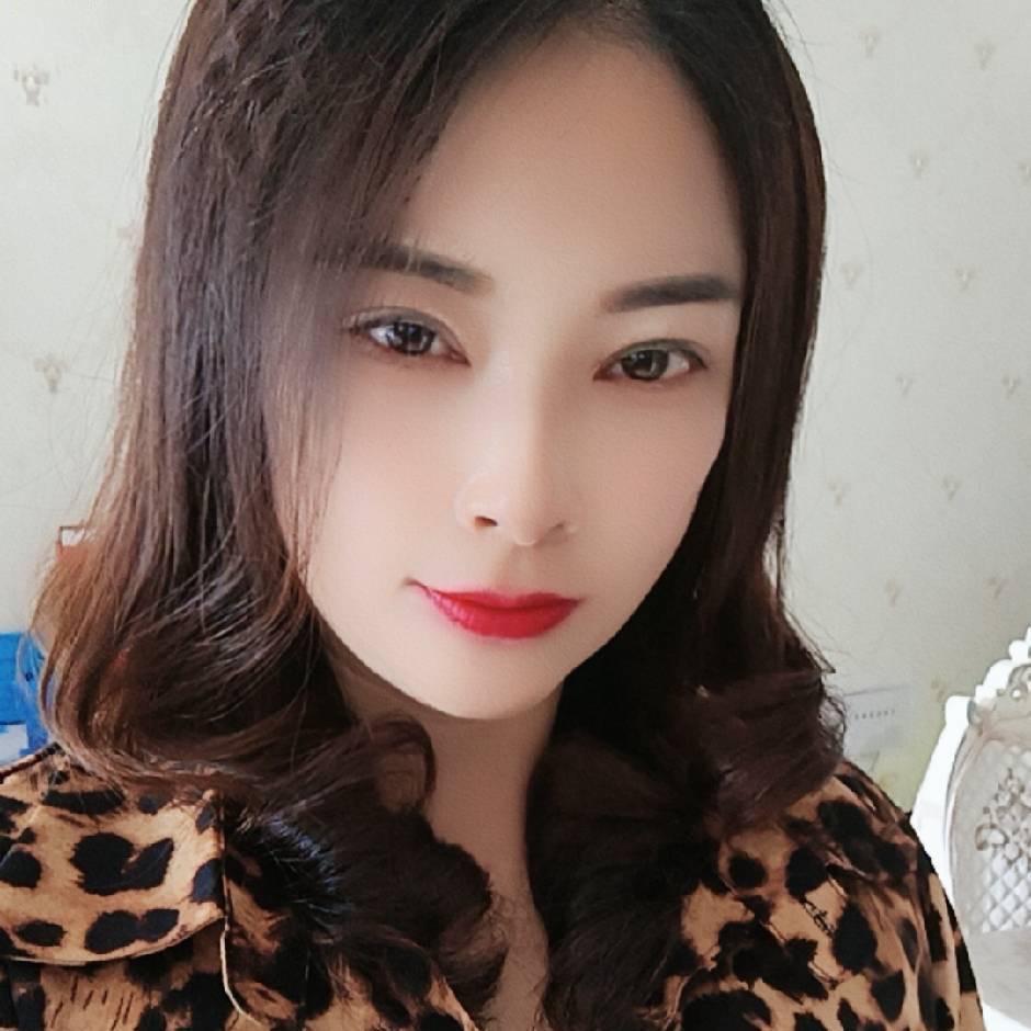 何艳