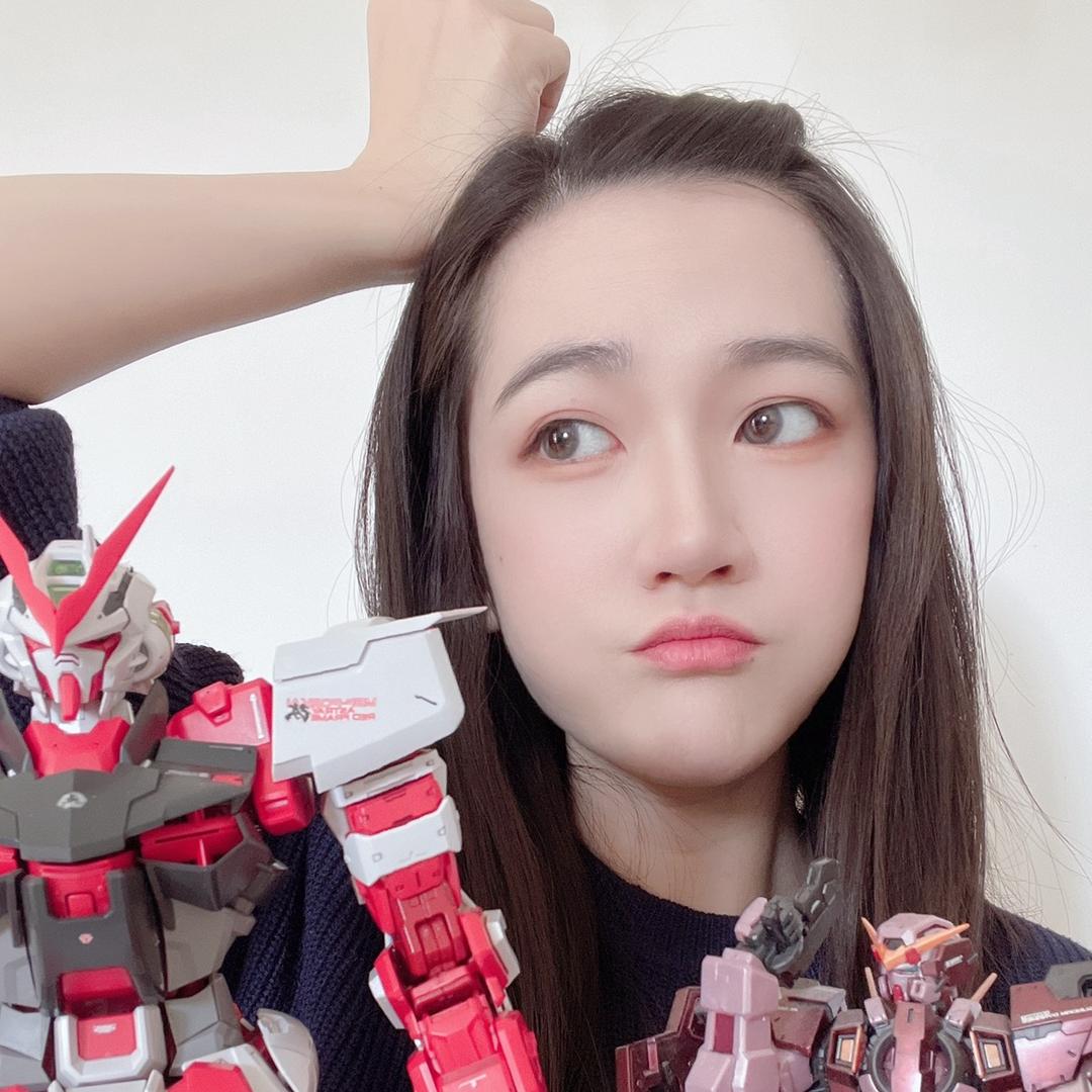 爱模型的尾巴