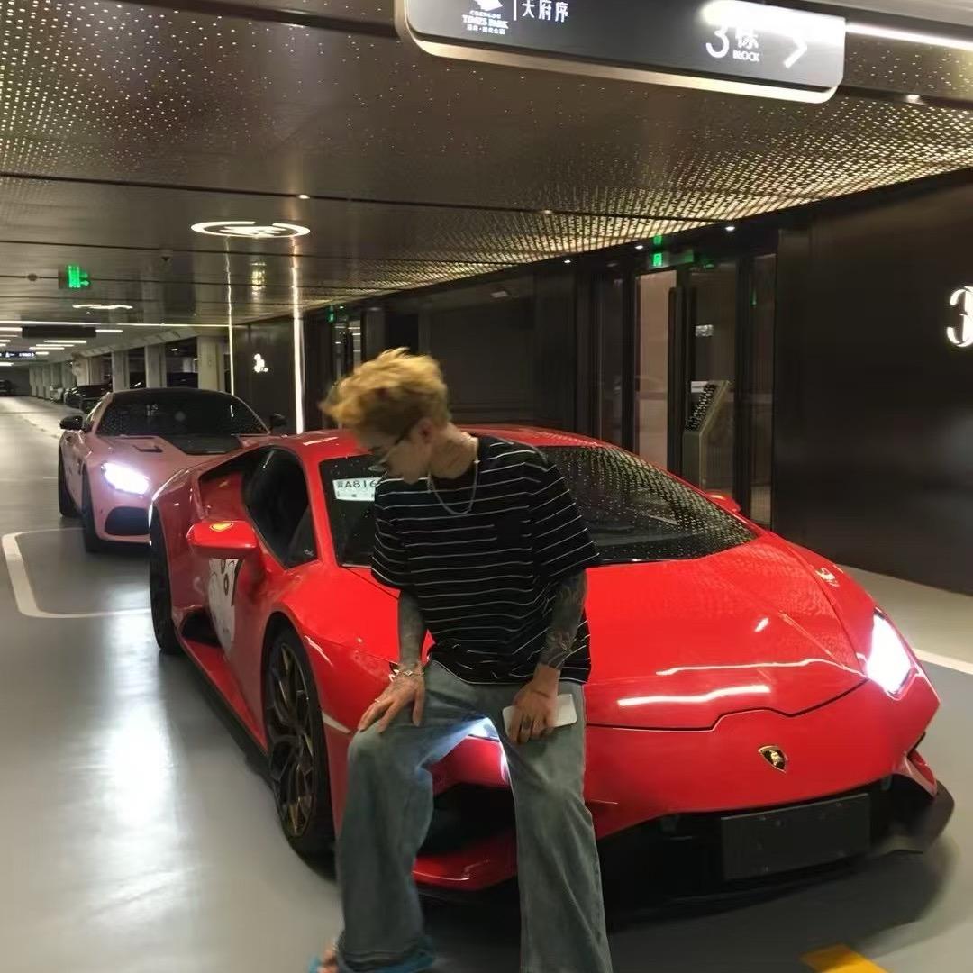 云