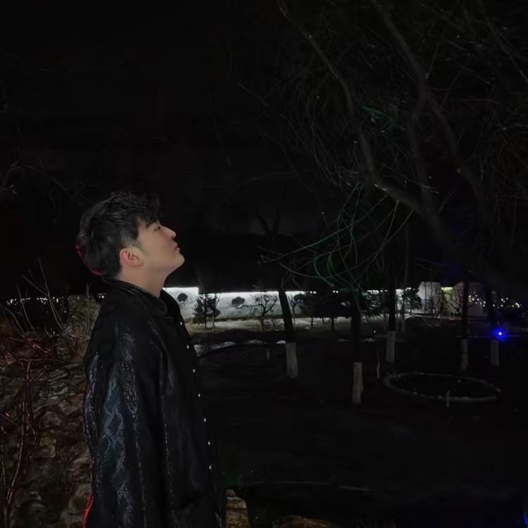 戴洪淵.