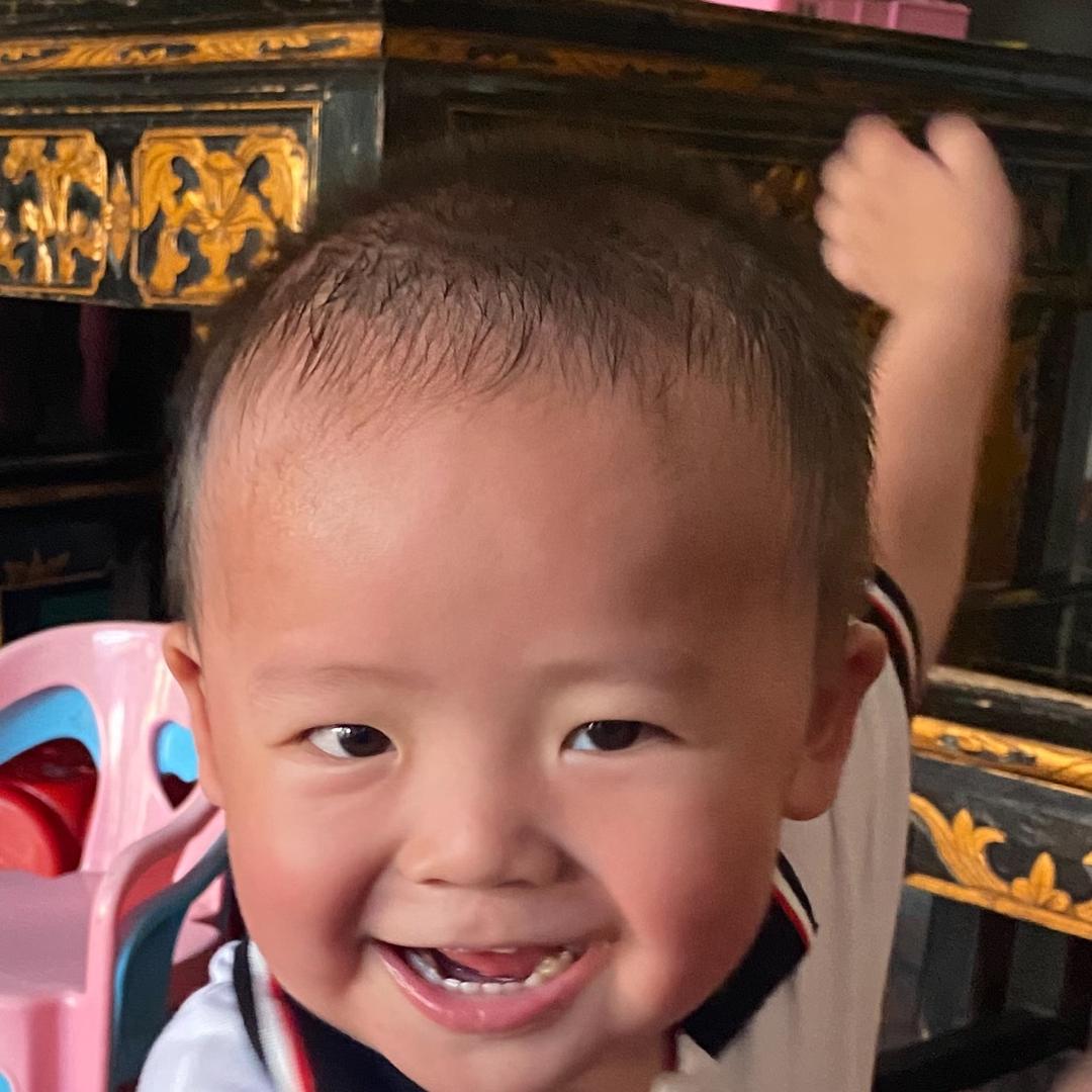 瑞泰