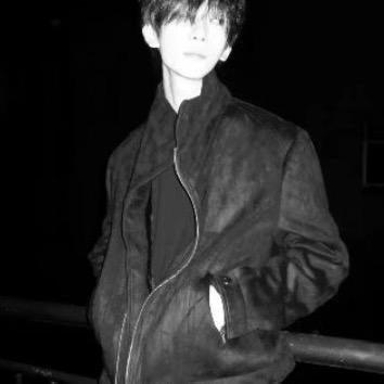 U伤的小狗爱听Jay.🥀