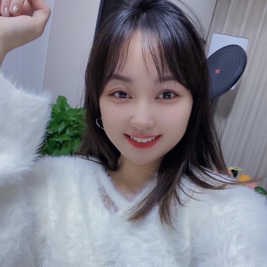 小小何