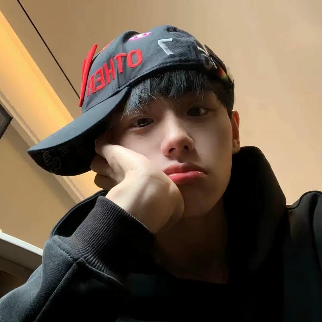 ㅤㅤ ￰ㅤ 7