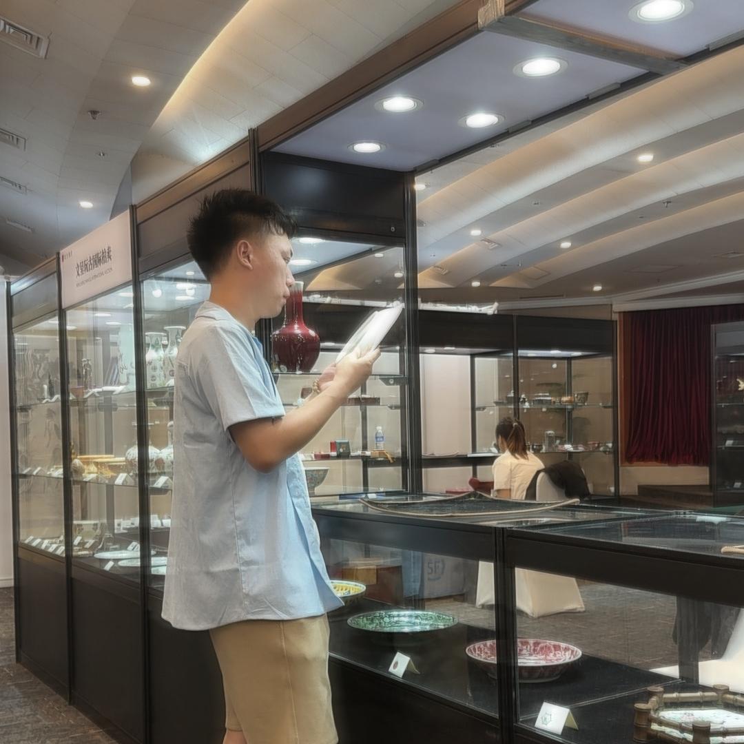 阿峰寻宝（艺术品经纪人）