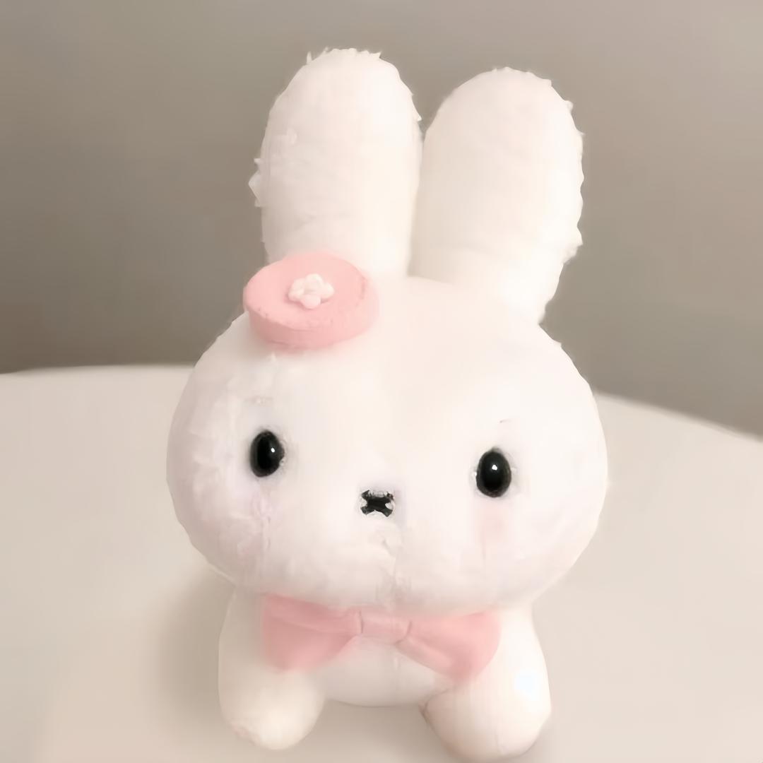 33៸៸᳐>⩊<៸៸᳐