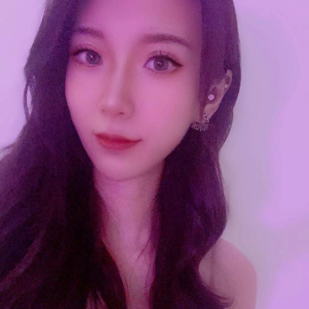 霸王龙🦖爽妹妹