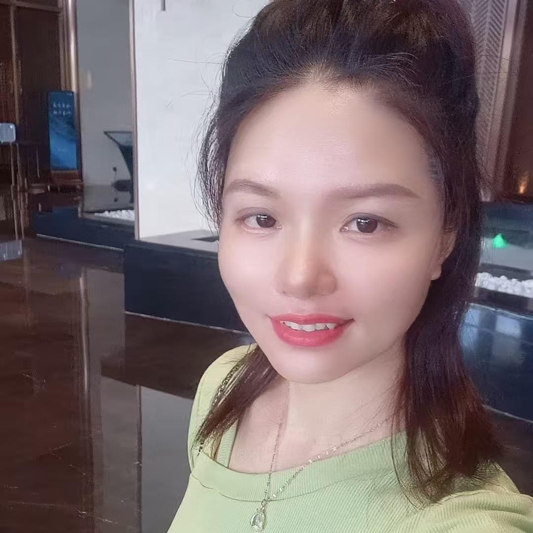 香霏吖