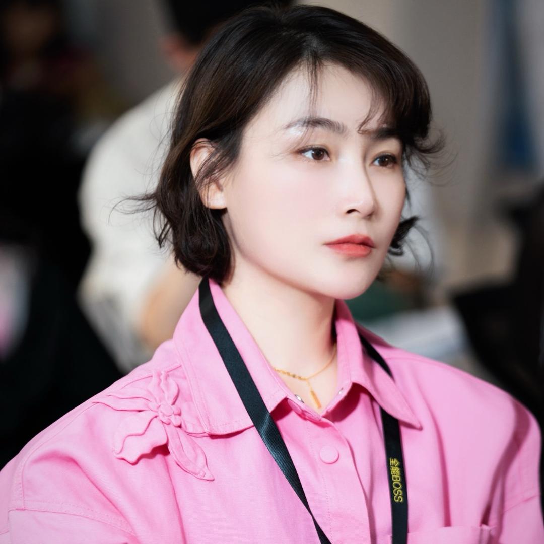 张小君