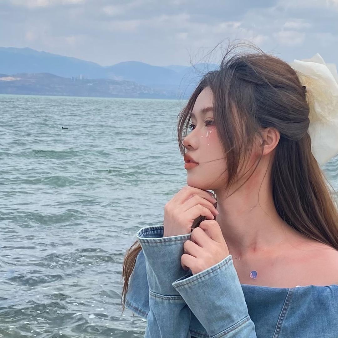 琳琳童装工厂