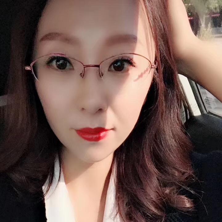 伊梦服装店