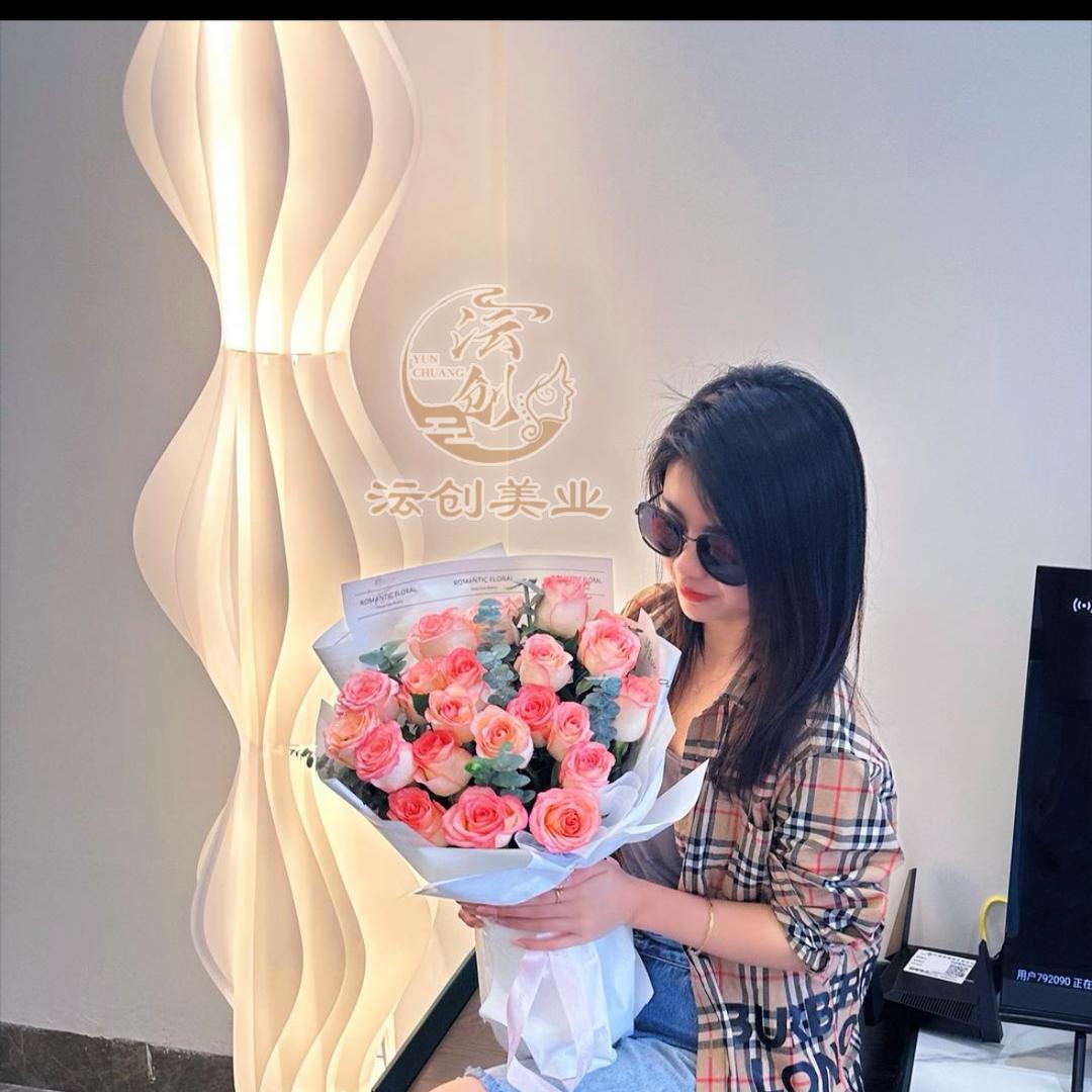 沄创美业聊斑痘