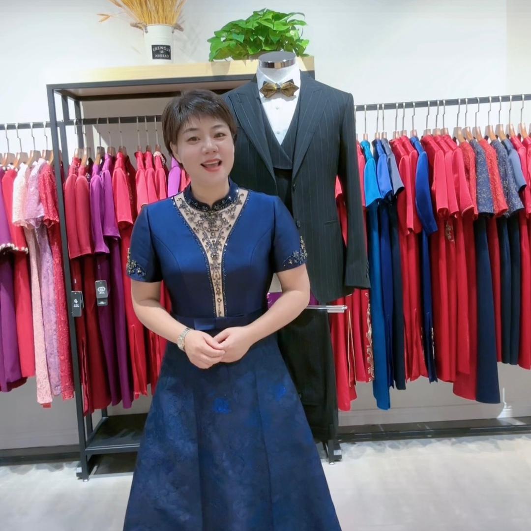 海波服装店