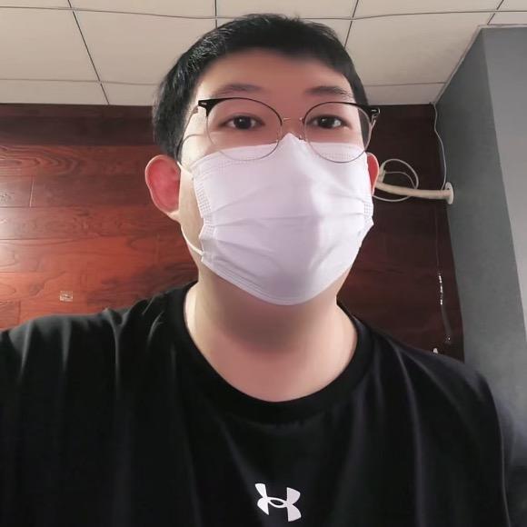 口罩哥