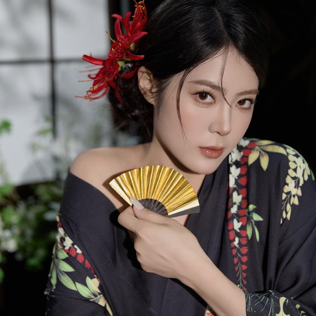 小粘余💃