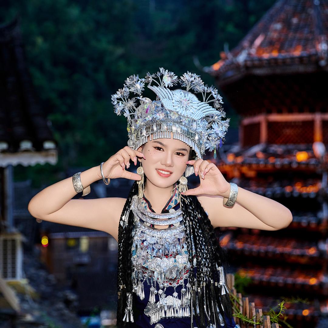 黎平简兮女装穿搭（鲁鲁）
