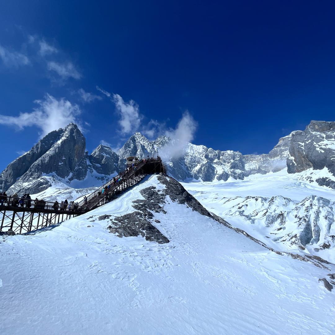 玉龙雪山一日游